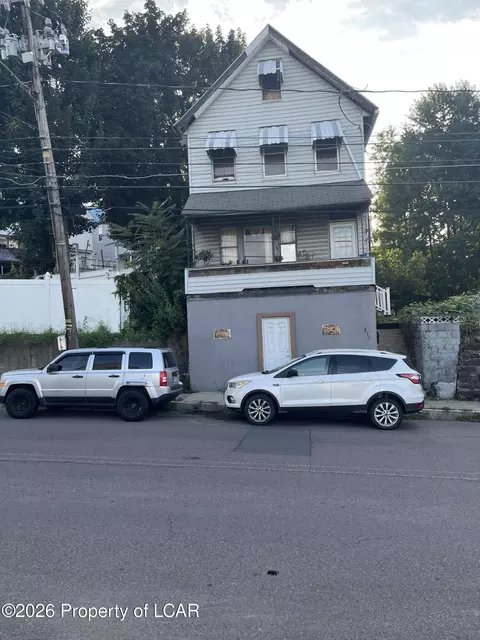211 Hazle St, Wilkes-barre, PA 18702