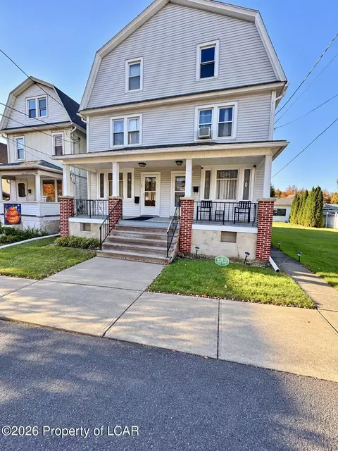 105 Barnes St, Ashley, PA 18706