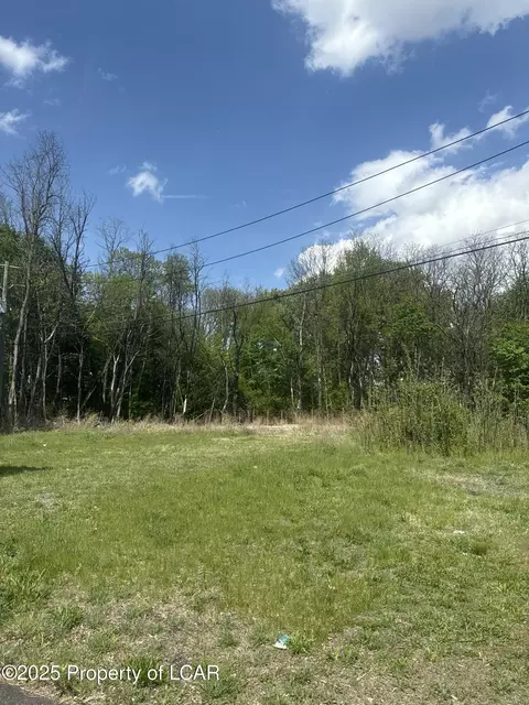 645 Rear Main St, Edwardsville, PA 18704