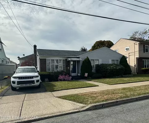 108 Miner St, Wilkes-barre, PA 18702