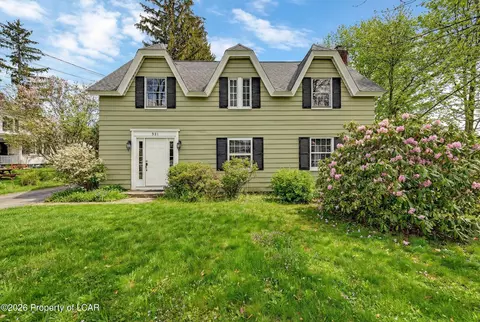 321 Maple St, Montrose, PA 18801