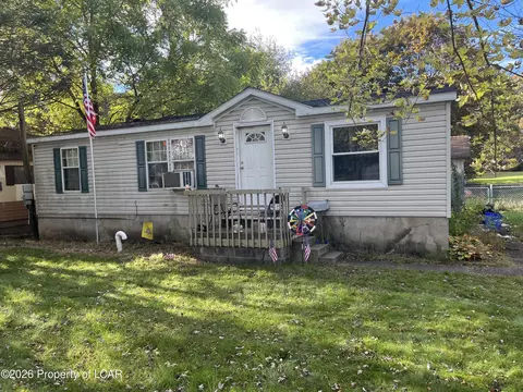 143 E Luzerne Ave, Larksville, PA 18704