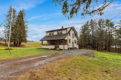 446 Orange Rd, Dallas, PA 18612
