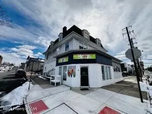 1 W Broad St, Nanticoke, PA 18634