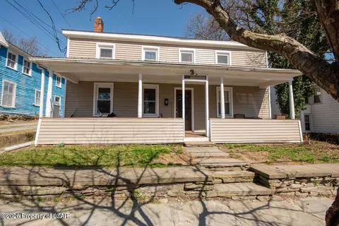 3 E Harrison St, Tunkhannock, PA 18657