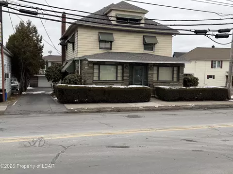 307 Main St, Dupont, PA 18641