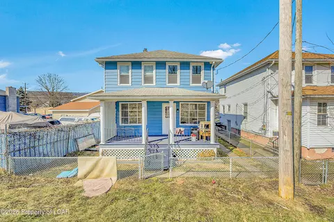 7 E River St, Plymouth, PA 18651