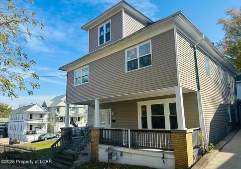76 Spring Ct, Pittston, PA 18640