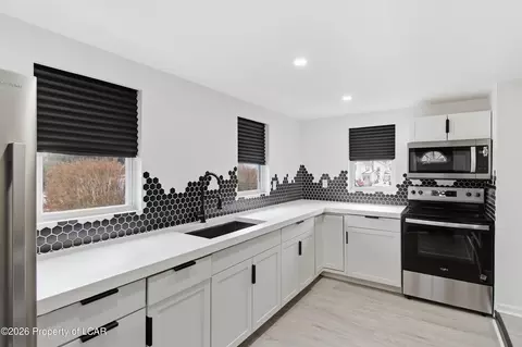 225 Ebervale Rd, Hazleton, PA 18201 photo 1