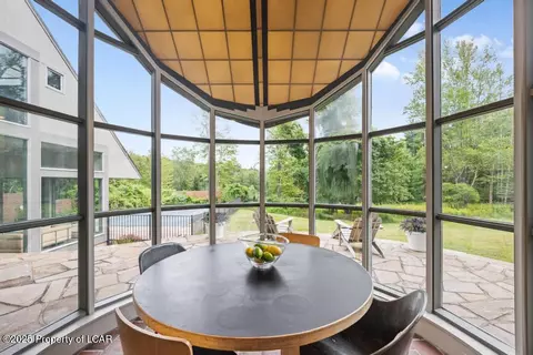 Dining - 1312 Sutton Rd, Shavertown, PA 18708 photo 4 of 4