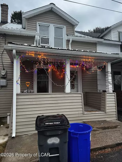 441 Old Cranberry Rd, Hazle Township, PA 18202