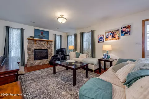 Living - 2 Arrowhead Dr, Hazleton, PA 18202 photo 1 of 3
