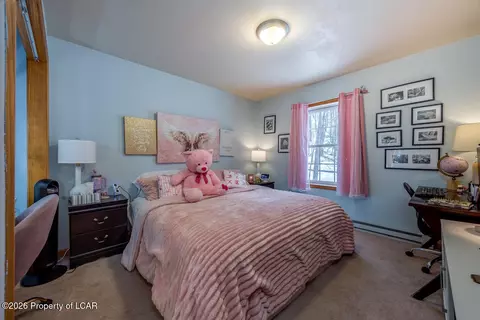 Bedroom - 2 Arrowhead Dr, Hazleton, PA 18202 photo 1 of 5