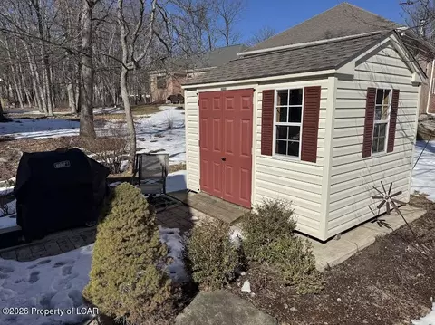 Other - 89 Glen Eagles Dr, Hazle Township, PA 18202 photo 2 of 17