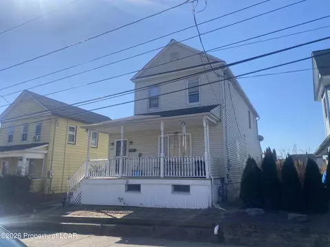 33 Franklin St, Plymouth, PA 18651