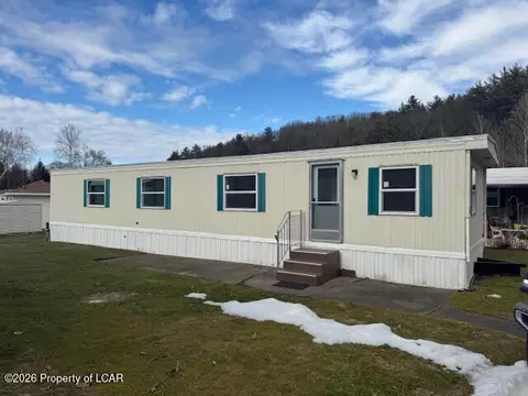 12 Glen Rock Rd, Pittston Twp, PA 18640