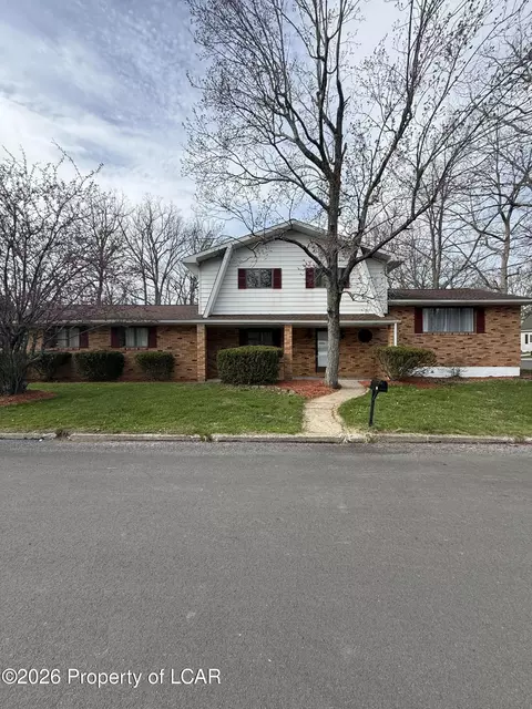 397 W 30th St, Hazle Township, PA 18202