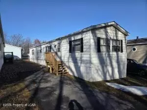 21 Quiet Cv, Pittston, PA 18640