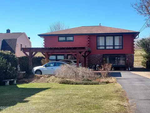 372 Union St, Luzerne, PA 18709
