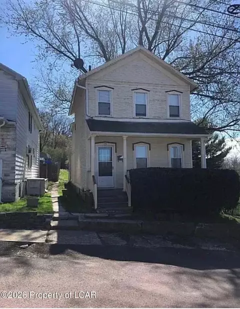 13 Hill St, Ashley, PA 18706