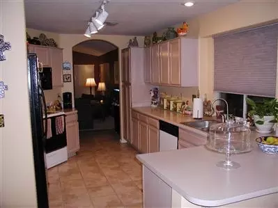 4508 E Bighorn Ave, Phoenix, AZ 85044 photo 2