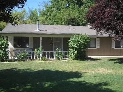 135 E Silver Bugle Dr, Camp Verde, AZ 86322 photo 2