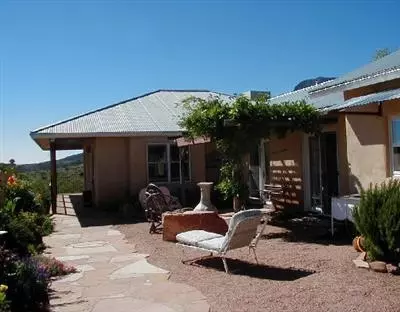 135 Dundee Pl, Jerome, AZ 86331 photo 3