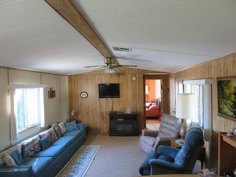 20642 E Conestoga Dr, Mayer, AZ 86333 photo 9