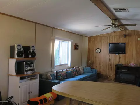 20642 E Conestoga Dr, Mayer, AZ 86333 photo 11
