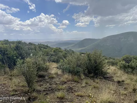 2 Hawk Mountain Tr, Mayer, AZ 86333 photo 7