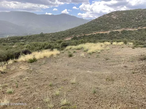 2 Hawk Mountain Tr, Mayer, AZ 86333 photo 3