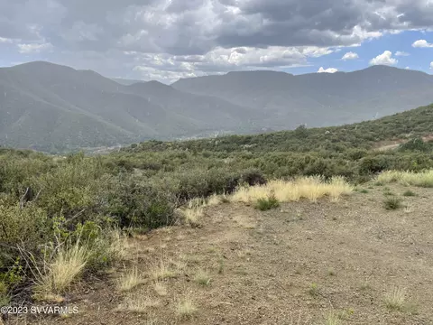 2 Hawk Mountain Tr, Mayer, AZ 86333 photo 4