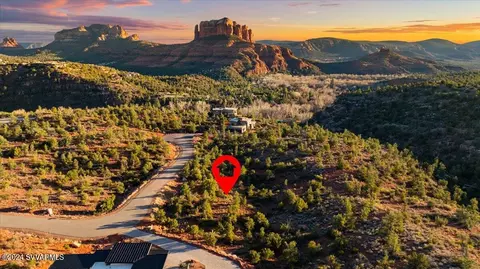 7 Peak Point Ct, Sedona, AZ 86336