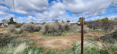 20603 E Mesa Verde Rd, Mayer, AZ 86333 photo 4