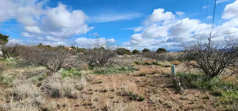 20603 E Mesa Verde Rd, Mayer, AZ 86333 photo 5