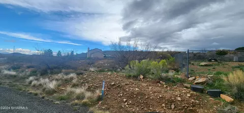 19604 E Juniper Dr, Mayer, AZ 86333 photo 2