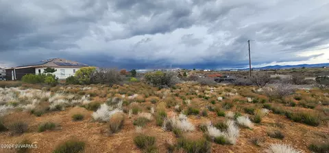 19604 E Juniper Dr, Mayer, AZ 86333 photo 4