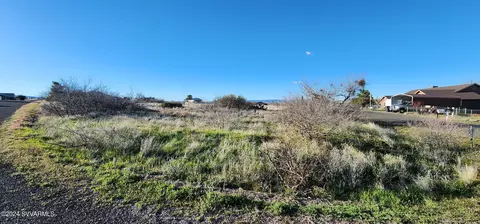 20228 E Cholla Dr, Mayer, AZ 86333 photo 3