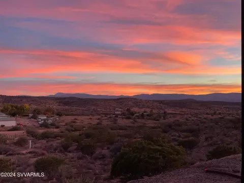 11900 E Bareback Ln #B, Cornville, AZ 86325