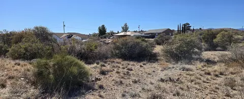 20558 E Antelope Rd, Mayer, AZ 86333 photo 4