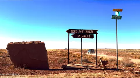 000 Bell Cow Aka Rock Art Ranch Rd, Out Of Area, AZ 00000