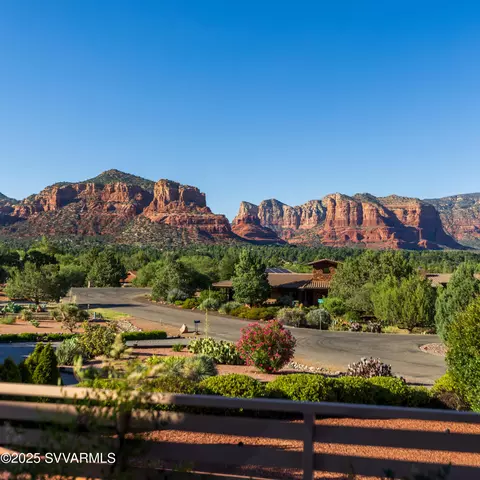 40 S Eastern Vista Dr, Sedona, AZ 86351