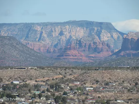000 E Kearney Tr, Rimrock, AZ 86335