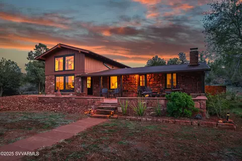 70 Cross Creek Cir, Sedona, AZ 86336