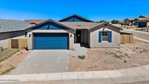 383 Malachite Dr, Clarkdale, AZ 86324