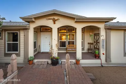 2755 E Lupine Ln, Rimrock, AZ 86335