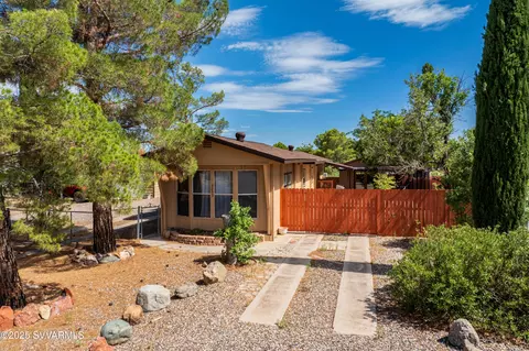 3253 E Grand View Dr, Cottonwood, AZ 86326