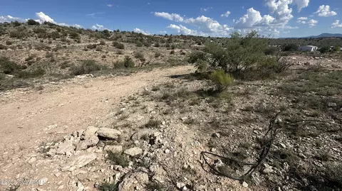 0000 E Outlaw Way, Rimrock, AZ 86335