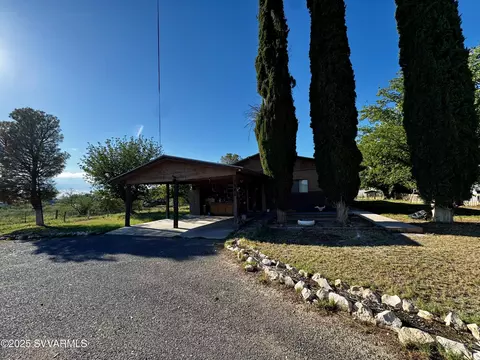 3848 E Sunset Dr, Rimrock, AZ 86335