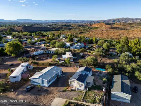 10650 E Storey Dr, Cornville, AZ 86325
